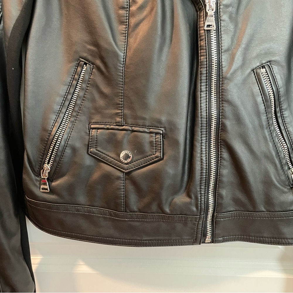 Express Motto Jacket - Picture 4 of 5